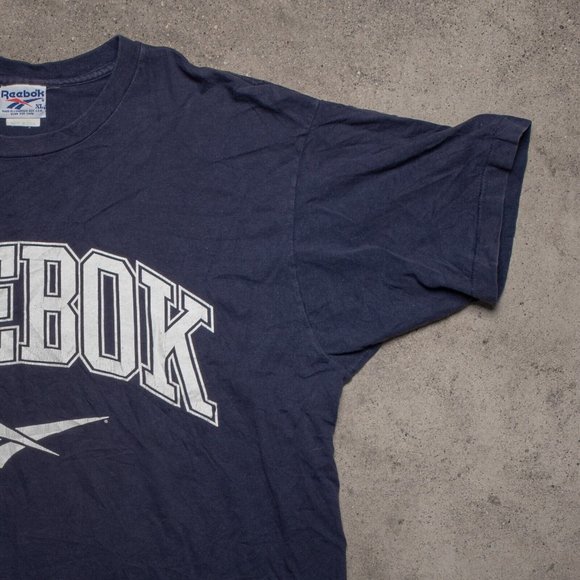 REEBOK VINTAGE T SHIRT MENS NAVY XL - Picture 3 of 4
